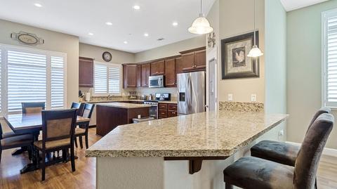 1634 Maehl Dr, Manteca, CA 95337 photo 2