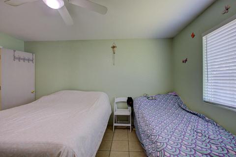 1705 Kenneth St, Modesto, CA 95351 photo 22