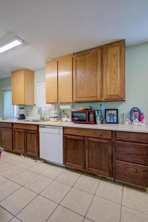 1705 Kenneth St, Modesto, CA 95351 photo 11