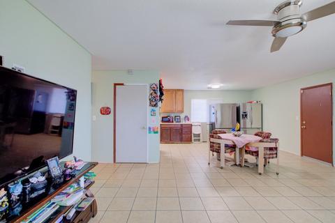 1705 Kenneth St, Modesto, CA 95351 photo 9