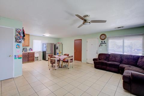 1705 Kenneth St, Modesto, CA 95351 photo 3