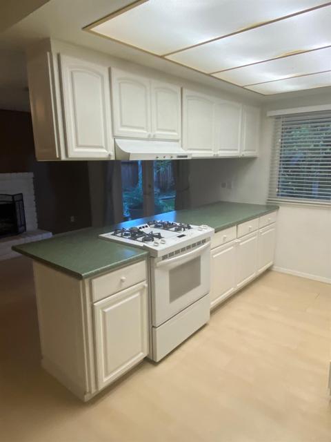 1528 Sheldon Dr, Modesto, CA 95350 photo 2