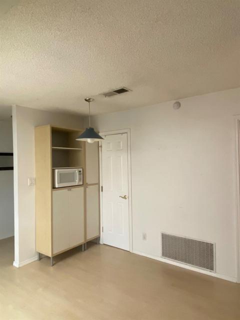 1528 Sheldon Dr, Modesto, CA 95350 photo 6
