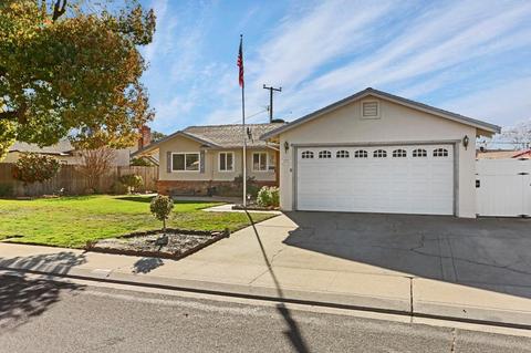 723 El Capitan Ave, Manteca, CA 95337 photo 2