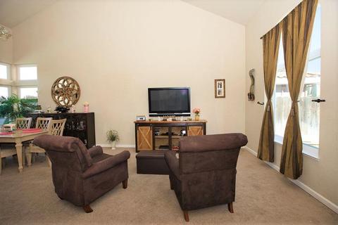 533 Redfield Ave, Modesto, CA 95357 photo 5