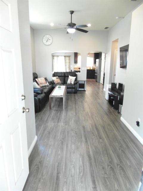 756 Jackolyn Dr, Manteca, CA 95336 photo 2