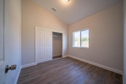 1010 Alamo Ave, Modesto, CA 95351 photo 14