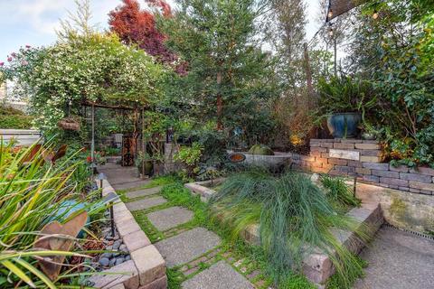5201 Whisper Oaks Ln, Carmichael, CA 95608 photo 60