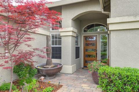 5201 Whisper Oaks Ln, Carmichael, CA 95608 photo 1