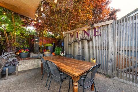 5201 Whisper Oaks Ln, Carmichael, CA 95608 photo 40