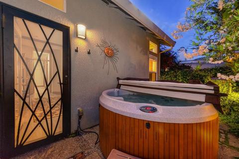 5201 Whisper Oaks Ln, Carmichael, CA 95608 photo 57