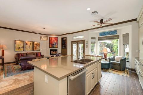 5201 Whisper Oaks Ln, Carmichael, CA 95608 photo 16
