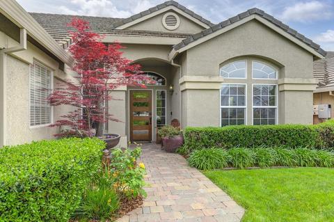 5201 Whisper Oaks Ln, Carmichael, CA 95608 photo 4