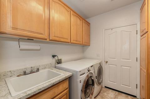 5201 Whisper Oaks Ln, Carmichael, CA 95608 photo 38
