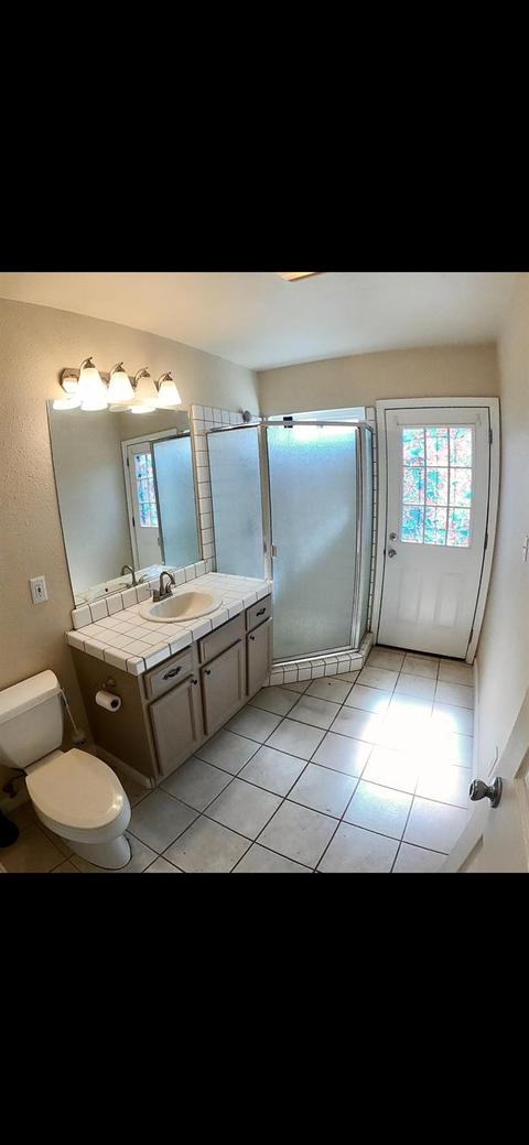 436 W 1st St, Ripon, CA 95366 photo 6
