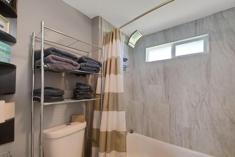 1922 Beverly Ave, Olivehurst, CA 95961 photo 18
