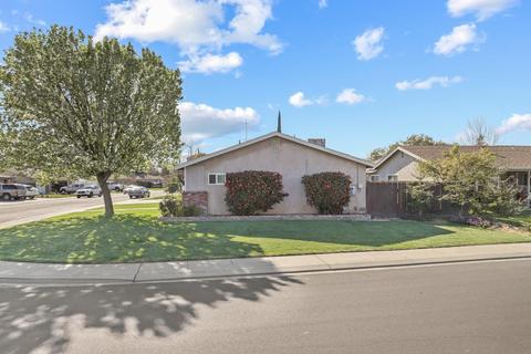 1003 Manor Dr, Ripon, CA 95366 photo 4