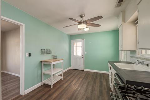 1725 Bronson, Modesto, CA 95350 photo 7