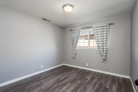 1725 Bronson, Modesto, CA 95350 photo 9