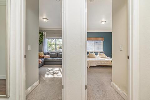 1021 Greene Ter, Davis, CA 95618 photo 12