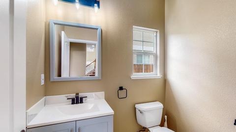 2107 Babcock Ln, Tracy, CA 95377 photo 12