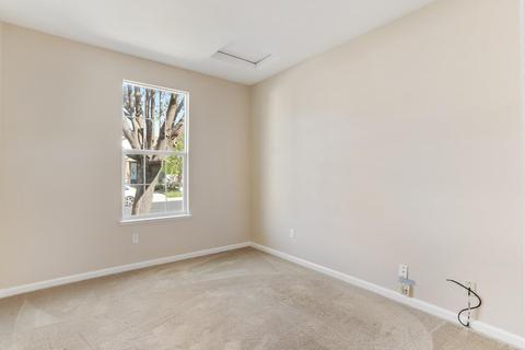1546 Oasis, Patterson, CA 95363 photo 7