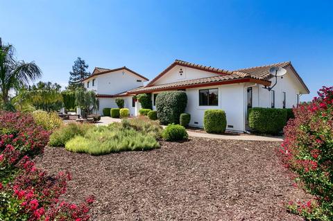 5025 Underhill Rd, Turlock, CA 95380 photo 3