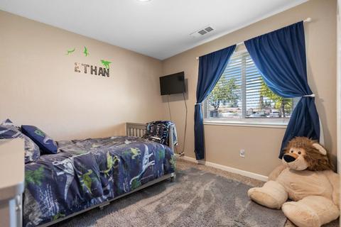 2804 Prince Albert Dr, Modesto, CA 95350 photo 15