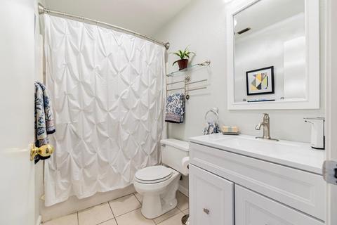 3721 Alegre Way, Davis, CA 95618 photo 9