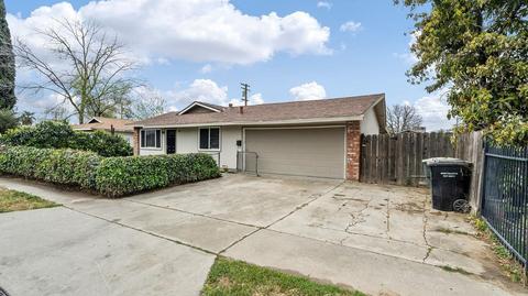 824 Roselawn Ave, Modesto, CA 95351 photo 2