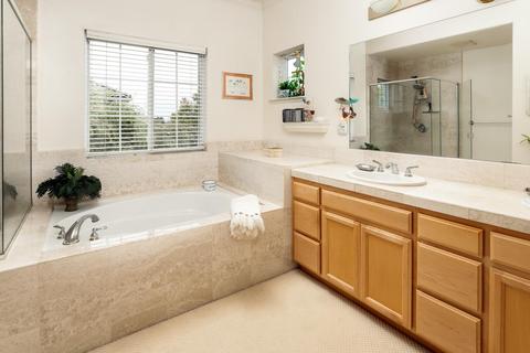 560 E Central Ave, Morgan Hill, CA 95037 photo 16