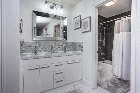 2420 Apache Ln, Modesto, CA 95350 photo 20