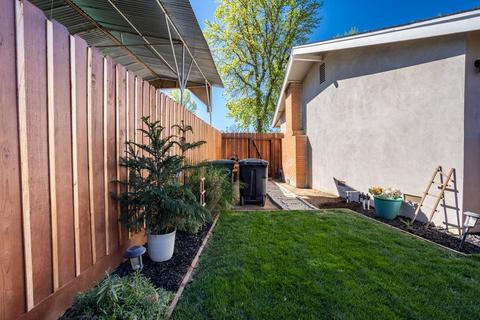 2420 Apache Ln, Modesto, CA 95350 photo 23