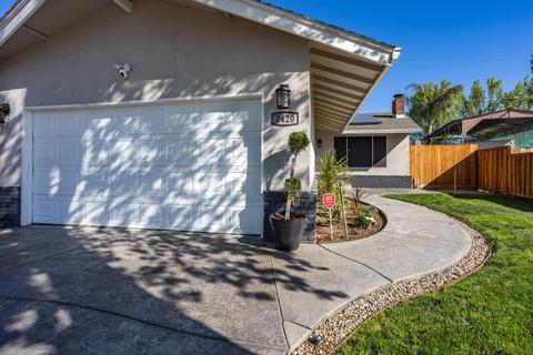 2420 Apache Ln, Modesto, CA 95350 photo 2