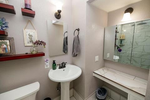 555 Curry Ave, Modesto, CA 95354 photo 28