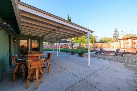 555 Curry Ave, Modesto, CA 95354 photo 34