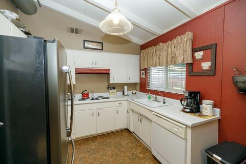555 Curry Ave, Modesto, CA 95354 photo 21