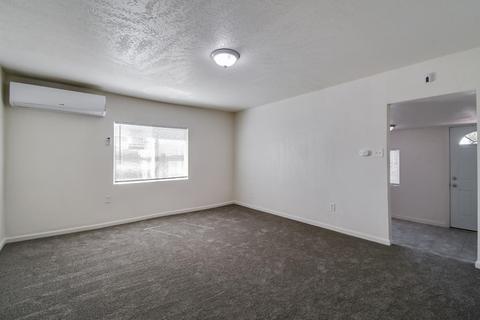 4449 Olivehurst Ave, Olivehurst, CA 95961 photo 8
