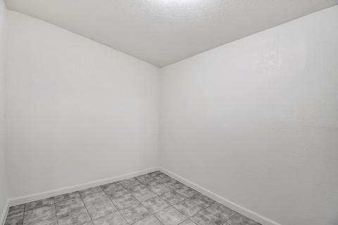 4449 Olivehurst Ave, Olivehurst, CA 95961 photo 16