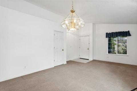 1305 Madera Ct, Davis, CA 95618 photo 2