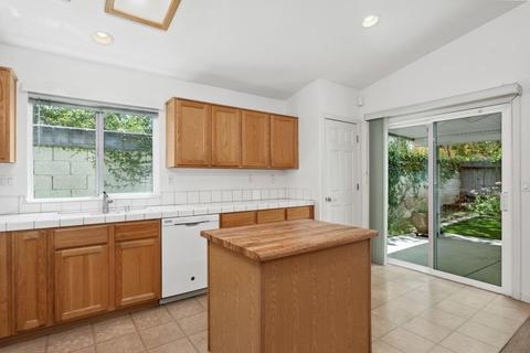 1305 Madera Ct, Davis, CA 95618 photo 4