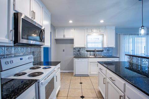 1612 Jackellen Ln, Modesto, CA 95356 photo 12