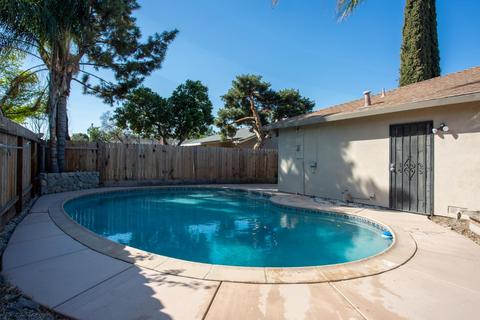 1612 Jackellen Ln, Modesto, CA 95356 photo 7