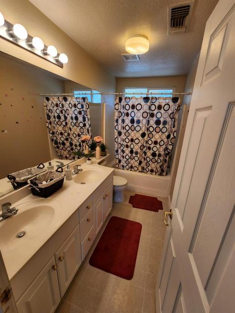 914 Rolling Oak Ct, Modesto, CA 95351 photo 16