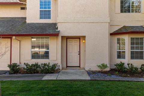 3829 Olivebranch Ln, Carmichael, CA 95608 photo 3