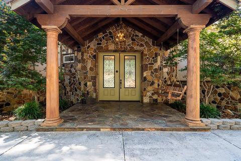 2081 Camelot Ct, Placerville, CA 95667 photo 2
