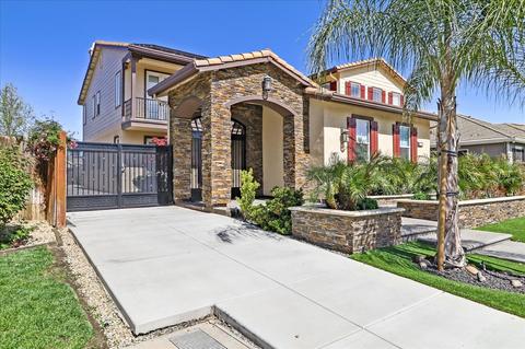1629 Dove Dr, Tracy, CA 95376 photo 2