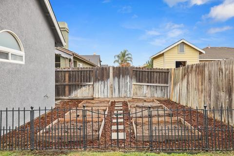 6536 Graybark Ln, Hughson, CA 95326 photo 17