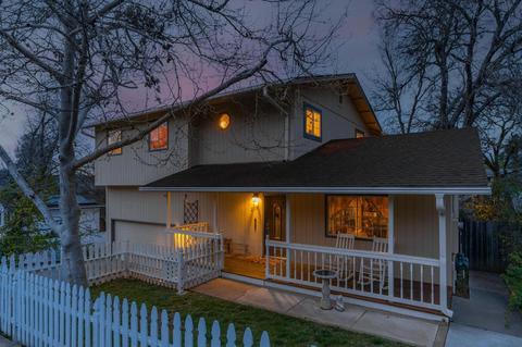 218 Kern St, Jackson, CA 95642 photo 1