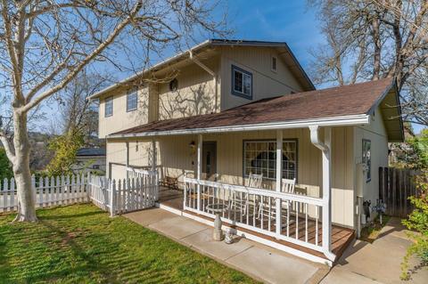 218 Kern St, Jackson, CA 95642 photo 4